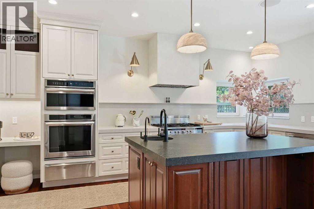19 Windsor Crescent SW, Calgary — photo 6