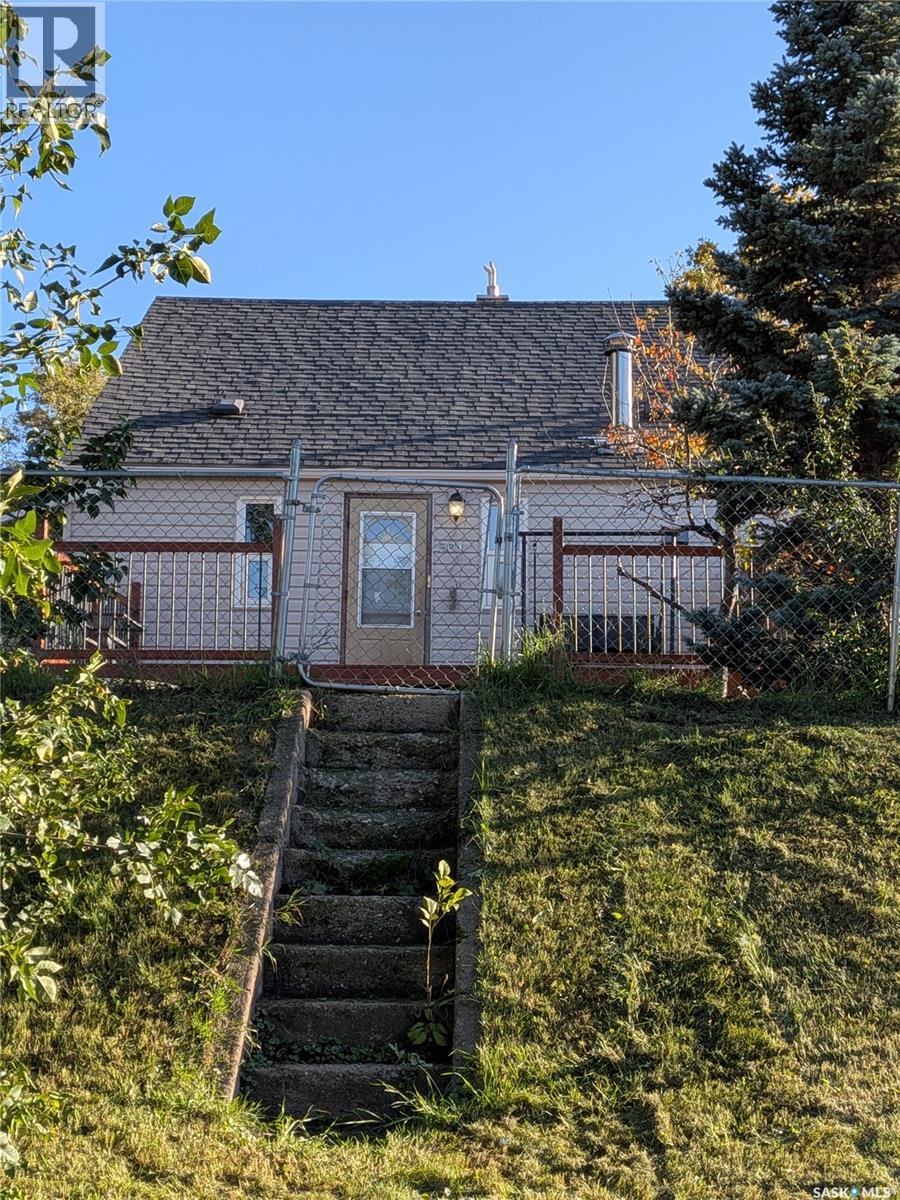 501 19th STREET E, Prince Albert — photo 4