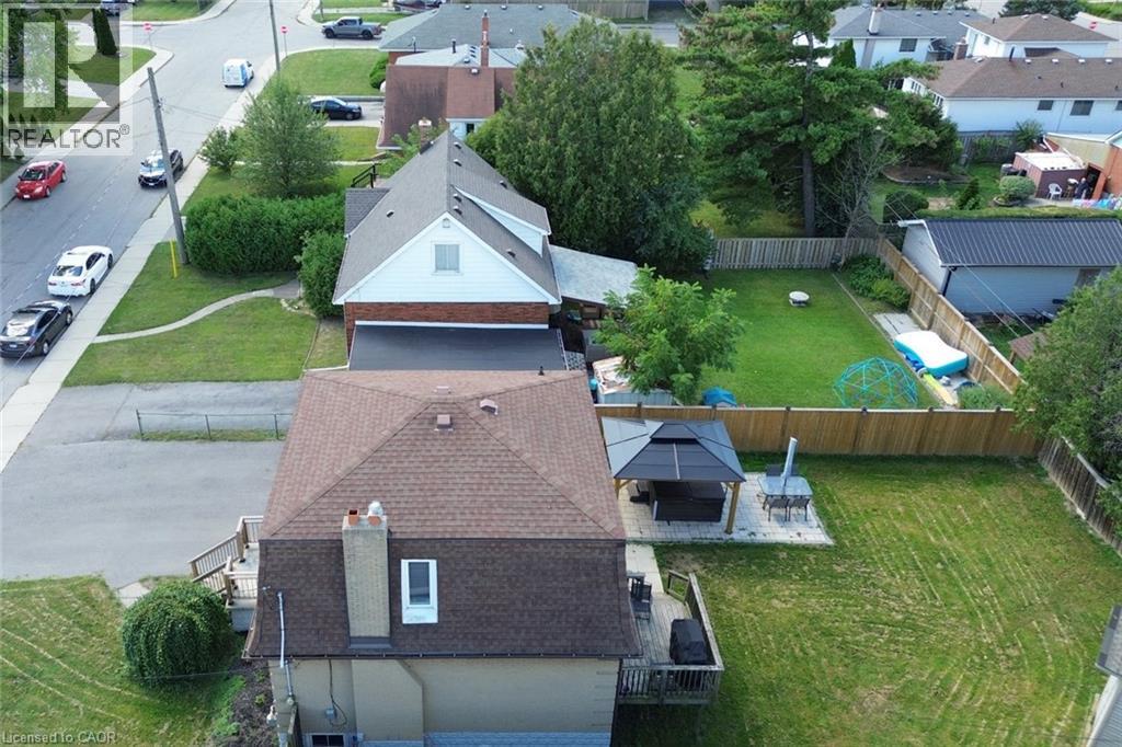 94 HOWARD Avenue, Hamilton — photo 2