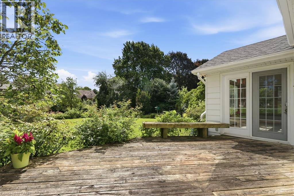 419 FORESTLAWN Road - 39