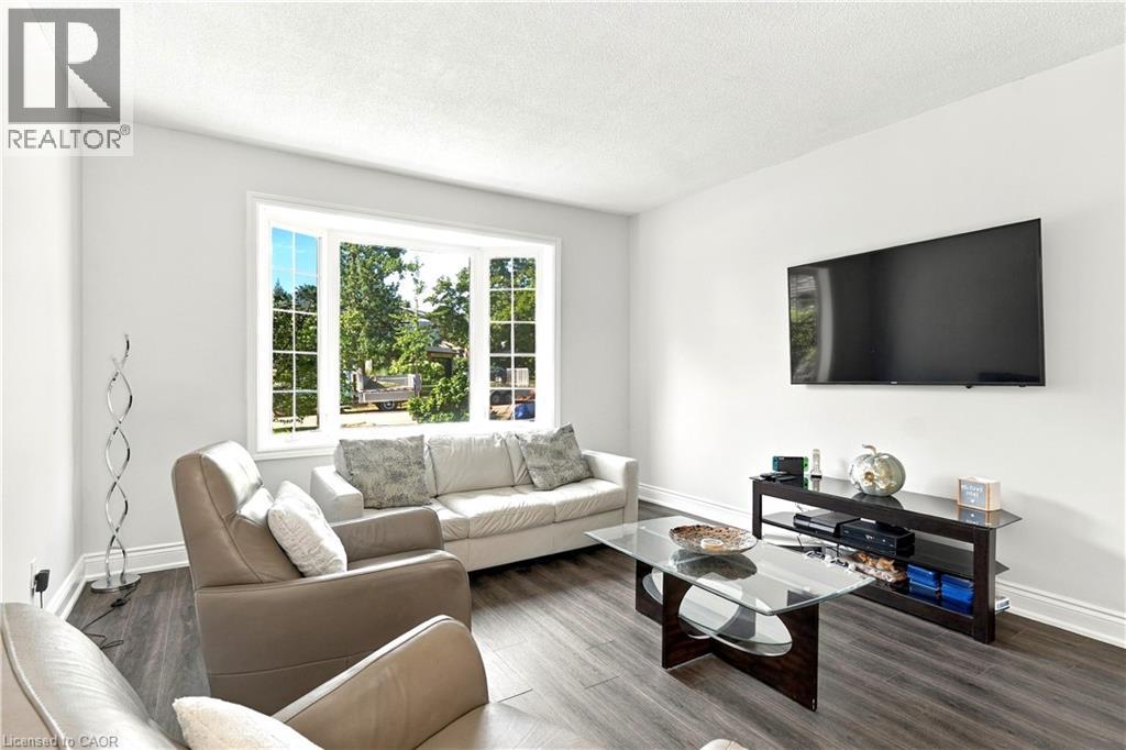 2390 SINCLAIR Circle, Burlington — photo 9