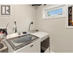 2390 Sinclair Circle, Burlington, ON L7P3C3 Photo 37