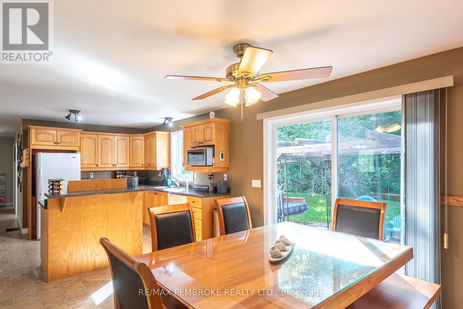 469 WOITO STATION ROAD, North Algona Wilberforce — photo 9