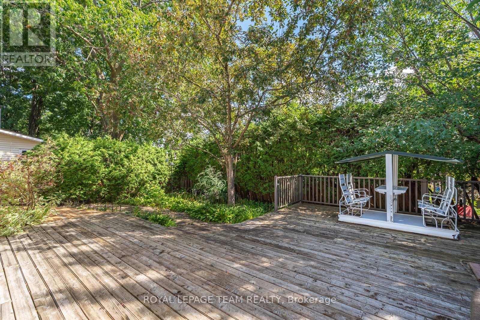 1840 APPLEFORD STREET, Ottawa. Luxury613. By Peter Sagos - Image 37