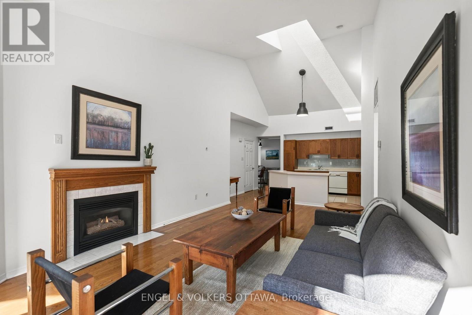 116 ROBSON COURT, Ottawa. Luxury613. By Peter Sagos - Image 20