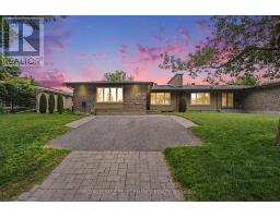 2061 Cabot Street, Ottawa, ON K1H6J7 Photo 37