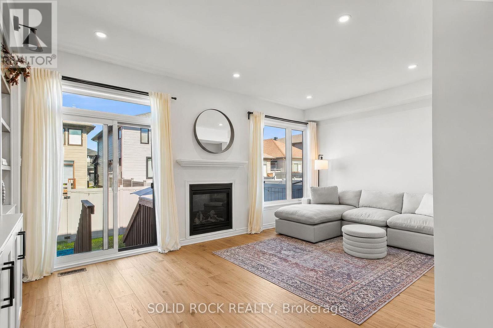 949 OMAGAKI WAY, Ottawa. Luxury613. By Peter Sagos - Image 18
