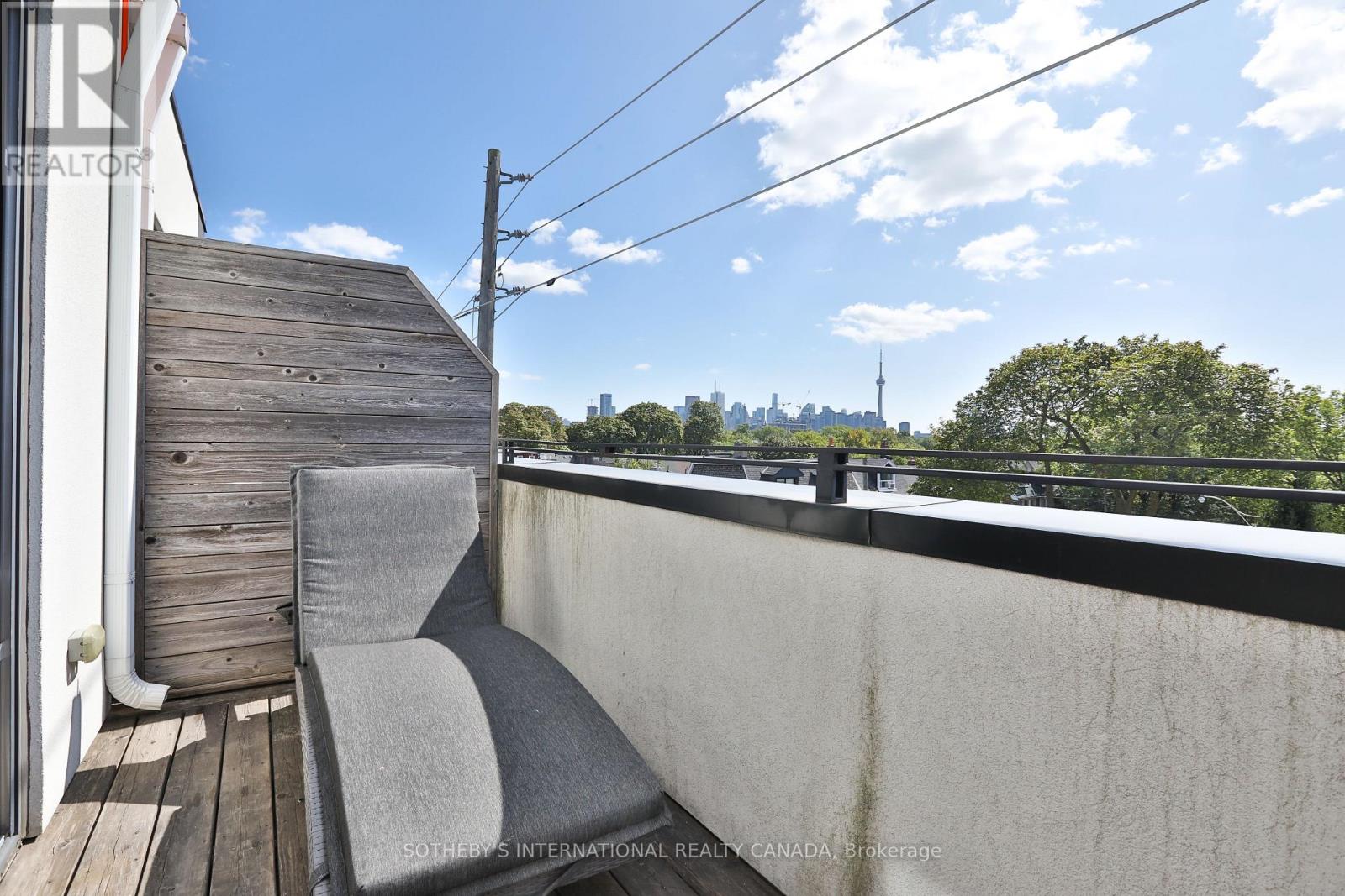 352B HARBORD STREET - 44
