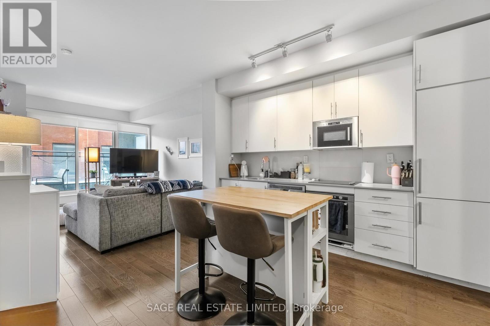 Photo of 460 Adelaide Street