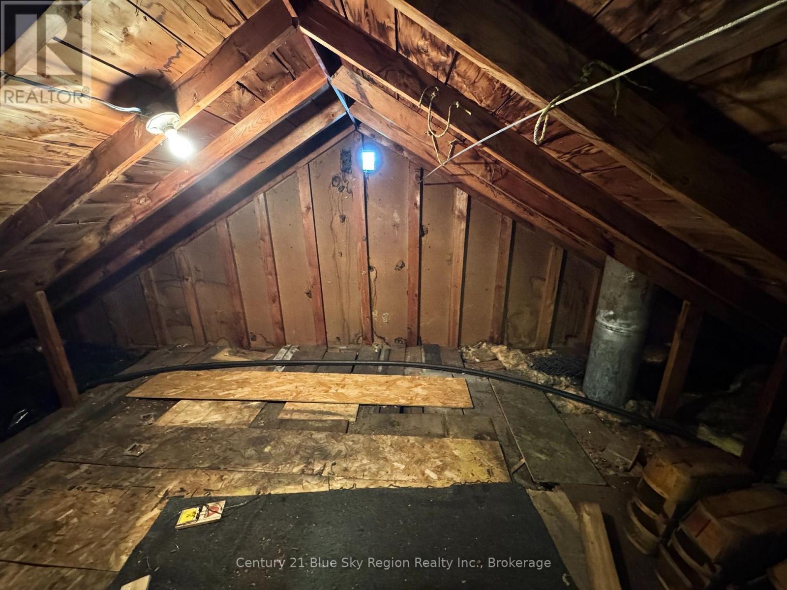 142 LEE AVENUE - Image 29