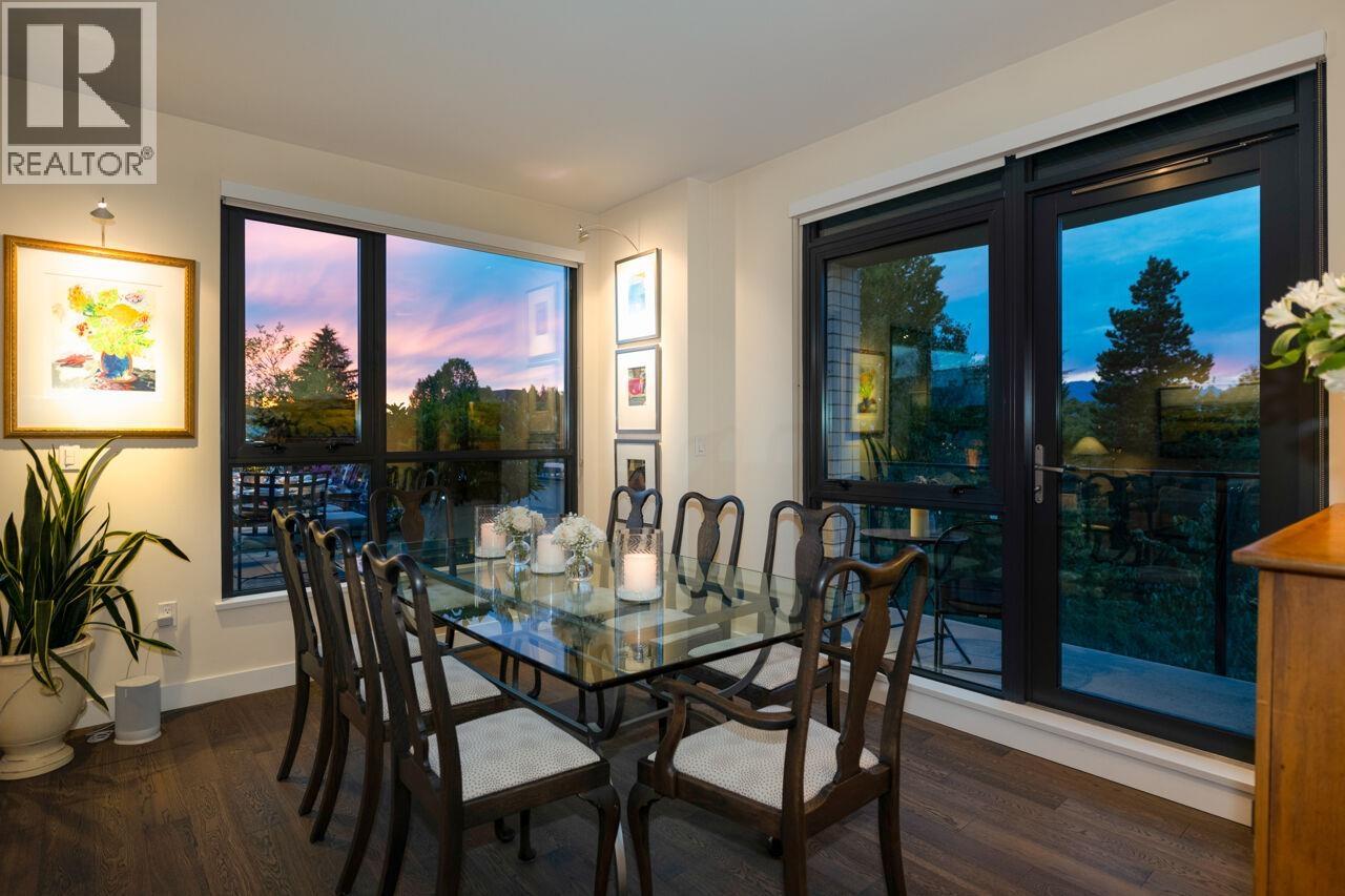 302 4427 CAMBIE STREET, Vancouver
