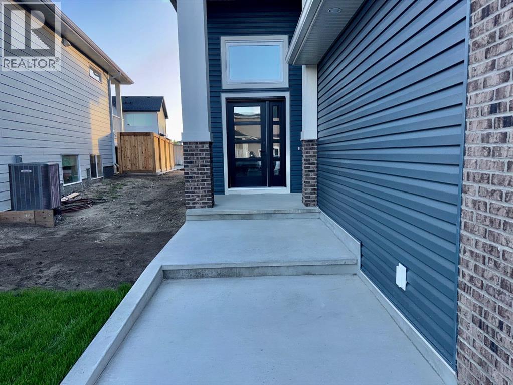 529 Riverhills Way W - Image 3