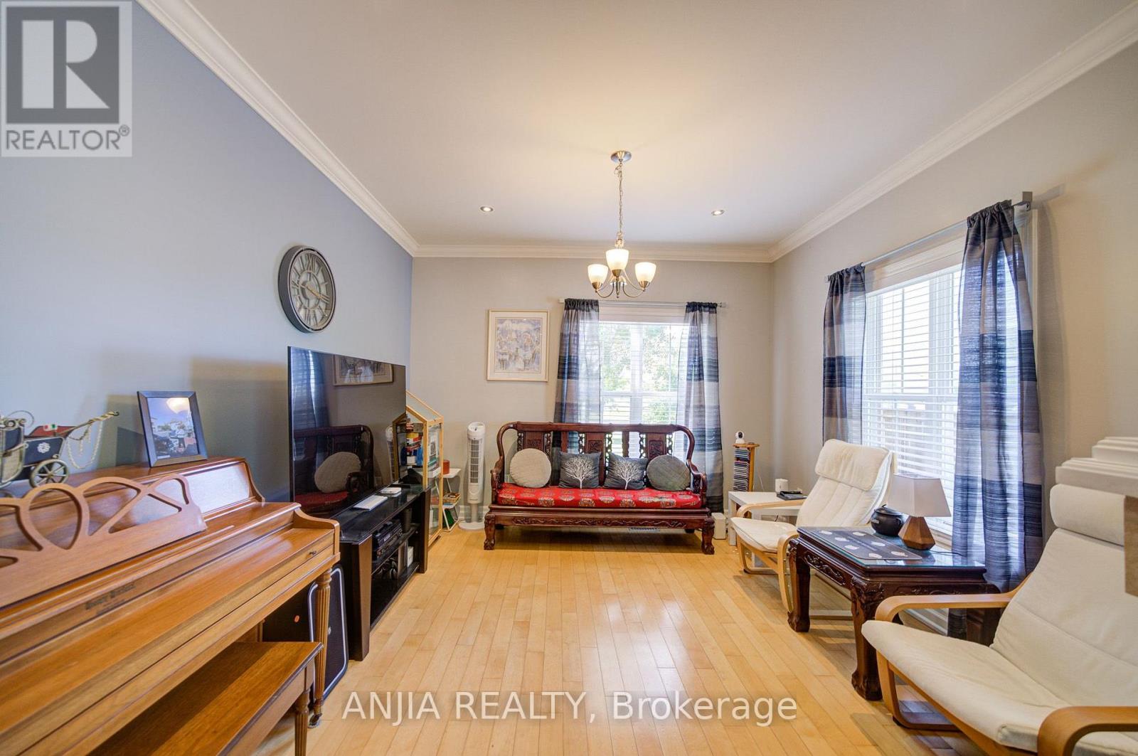 38 HARPER'S GATE WAY - Image 12
