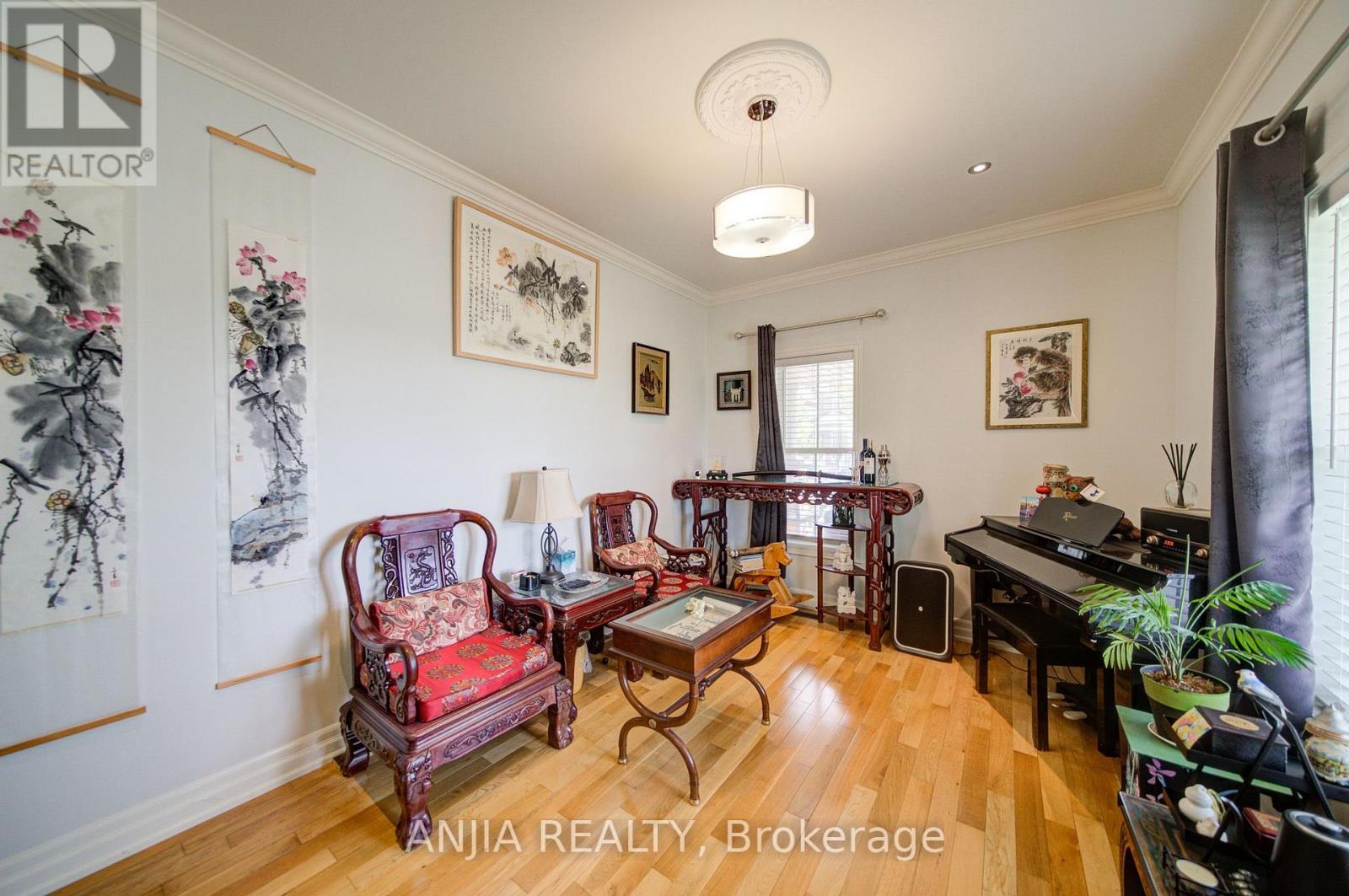 38 HARPER'S GATE WAY, Whitchurch-Stouffville (Stouffville) — photo 6