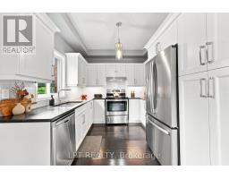 1984 Wilson Street, Innisfil, ON L9S2A1 Photo 15