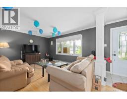 29-31 Fulton Crescent, photo 9