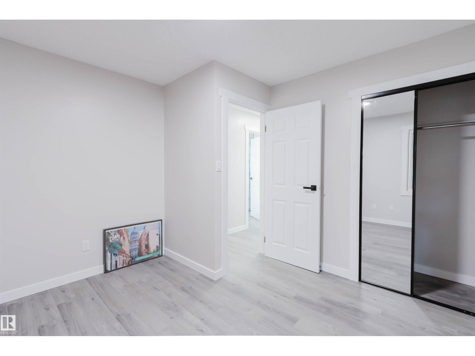 10423 35 AV NW - Image 28