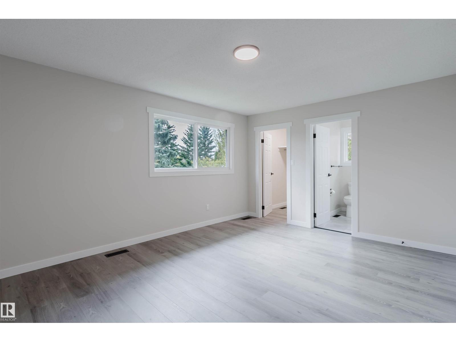 10423 35 AV NW - 42