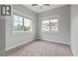22 West Coach Manor Sw, Calgary, AB T3H1R7 Photo 17