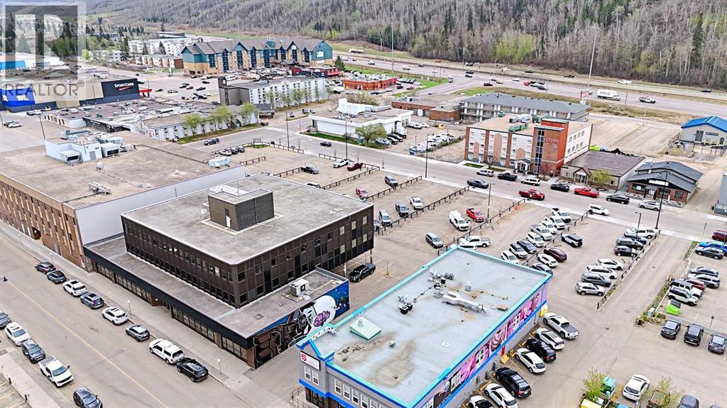 9911 Macdonald Avenue, Fort McMurray