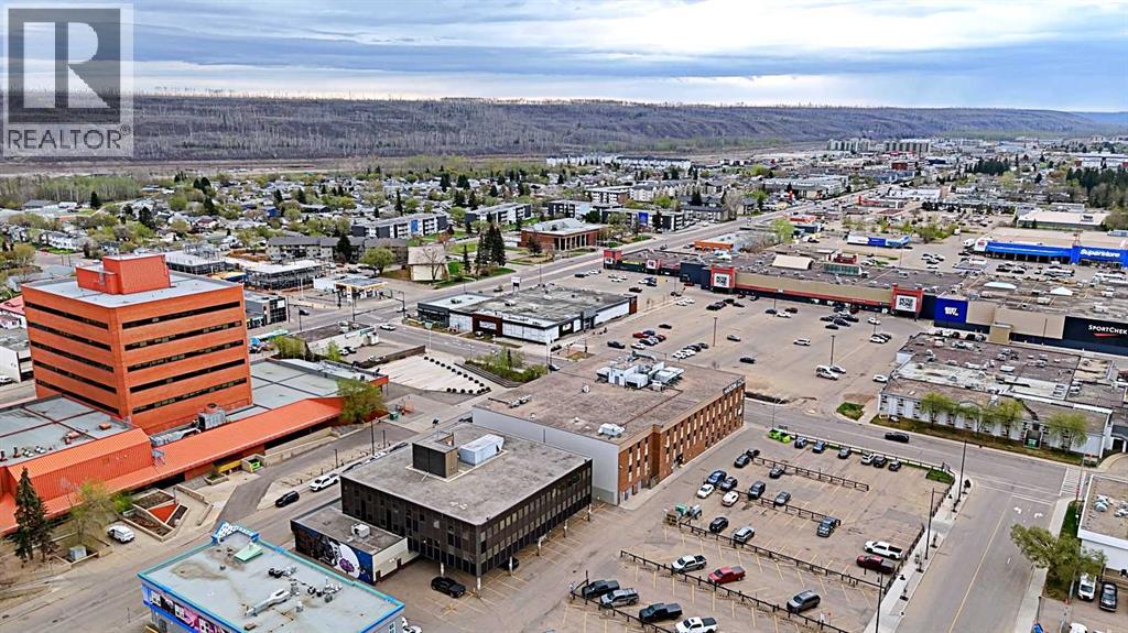 9911 Macdonald Avenue, Fort McMurray