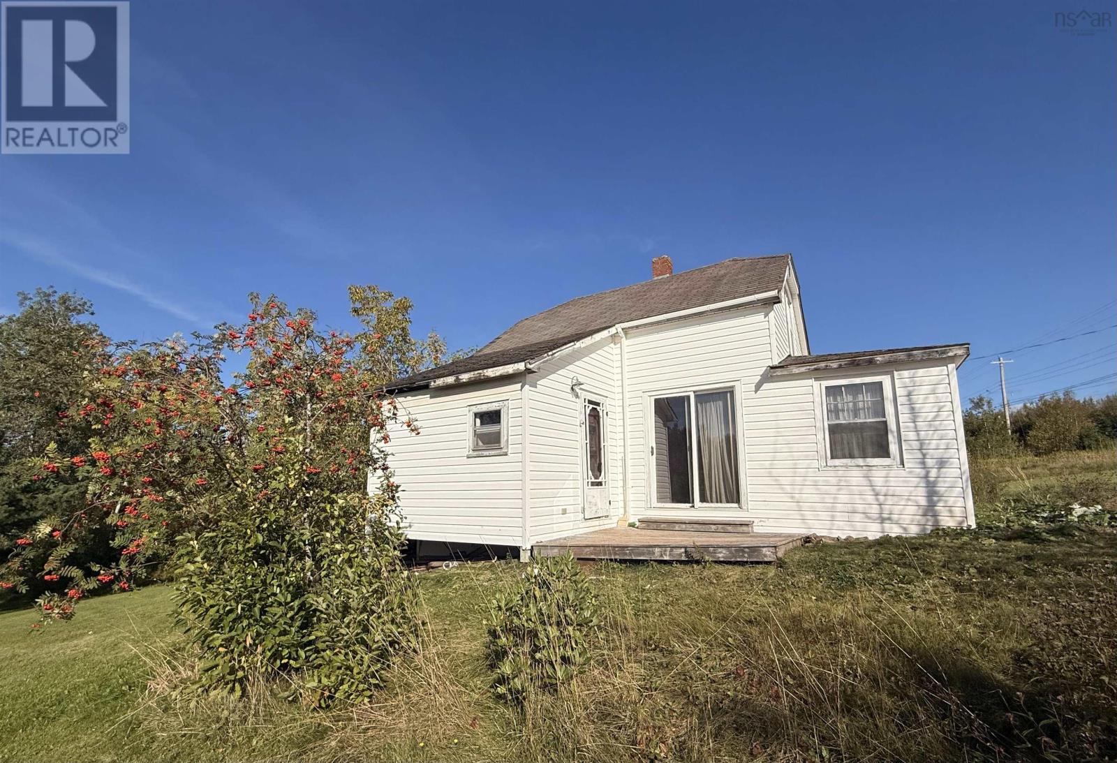 104 North Street, Springhill — photo 2