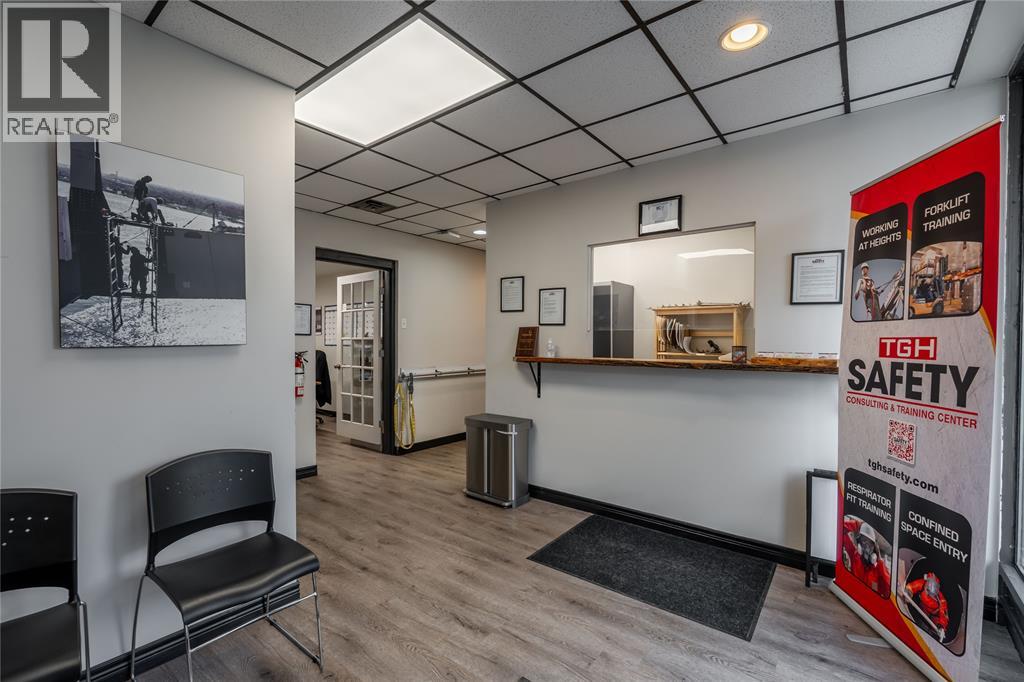 800 CAMPBELL STREET, Sarnia — photo 6