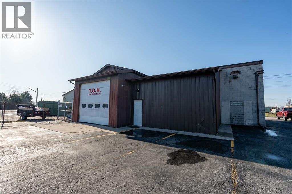 800 CAMPBELL STREET, Sarnia — photo 5