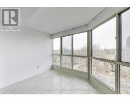 611 - 5 Weldrick Road W, Richmond Hill, ON L4C8S9 Photo 9