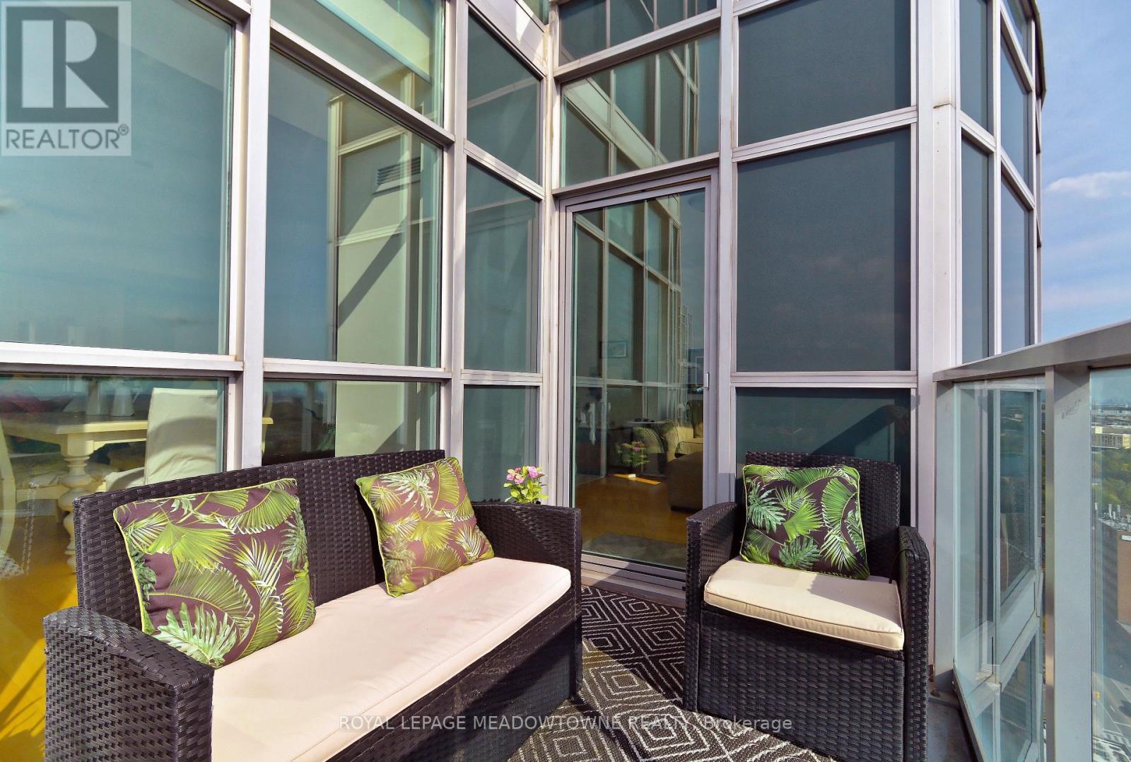 PH 2603 - 9 GEORGE STREET N, Brampton (Downtown Brampton) — photo 9
