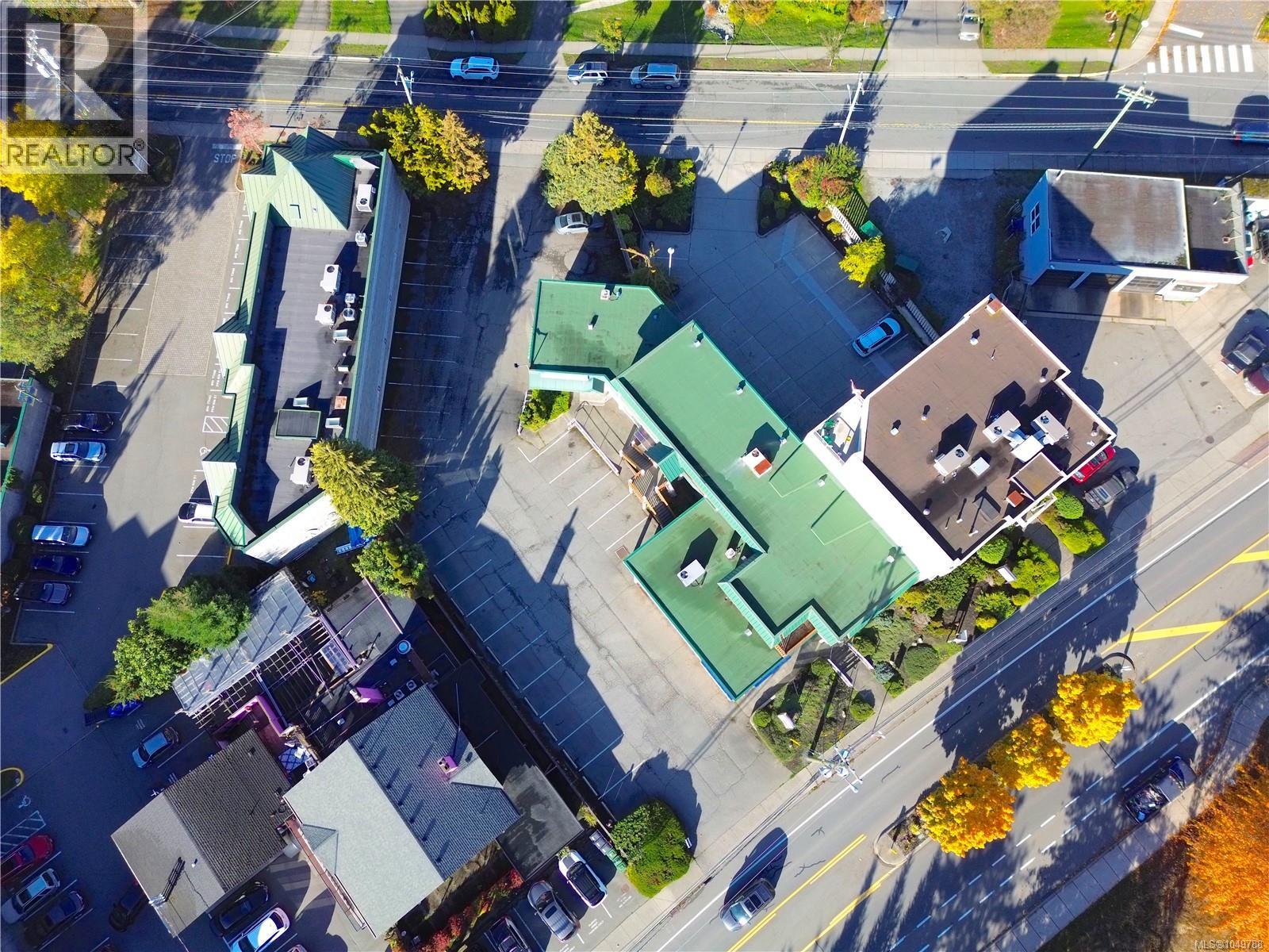 4500 West Saanich Rd, Saanich — photo 6