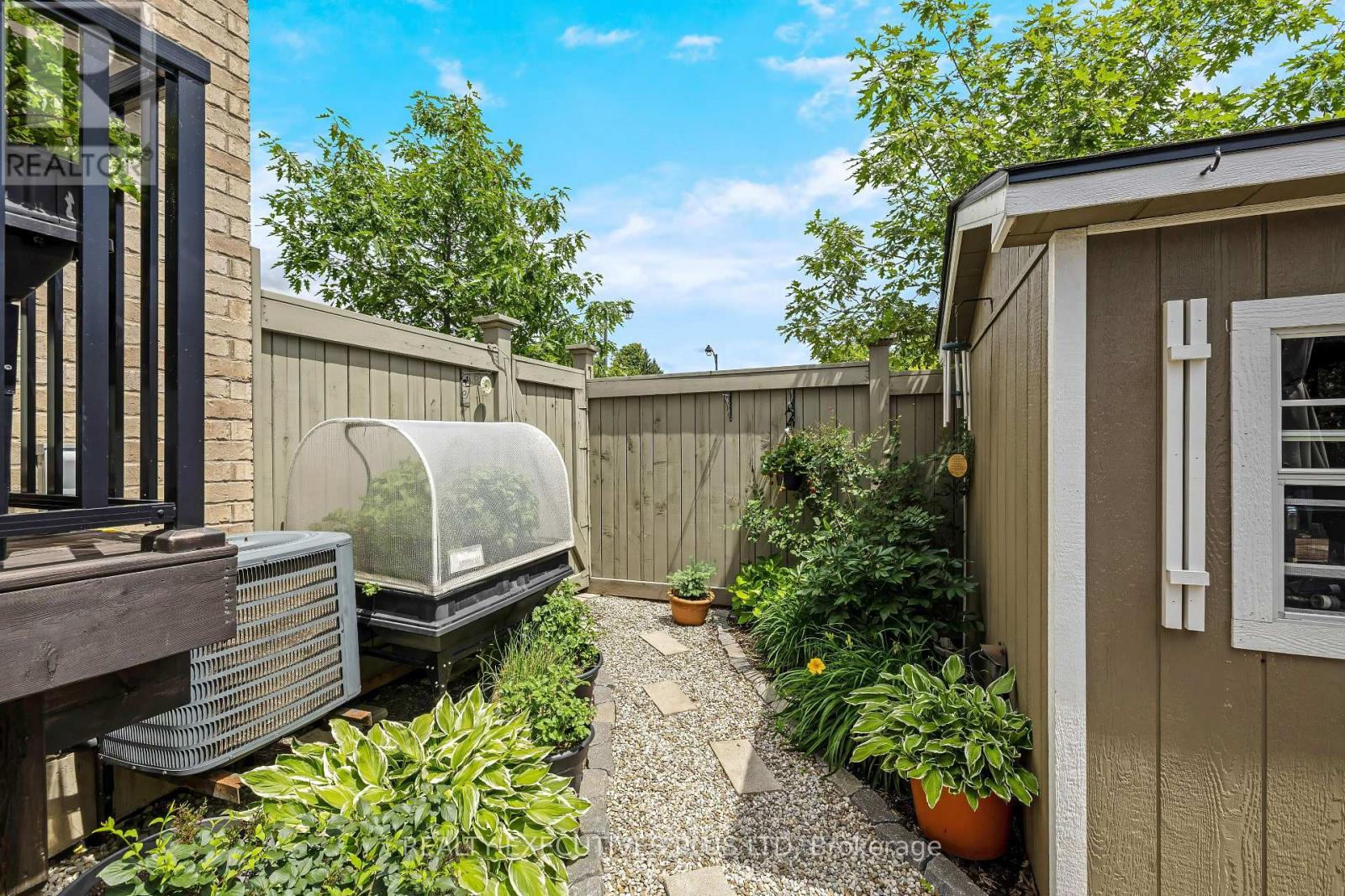 86 STILLWATER CRESCENT - Image 40