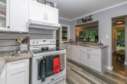 121 Clark Drive, Brandon, MB R7B0V3 Photo 12