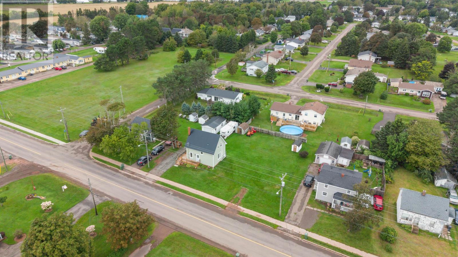 69 Bayview Drive - 33