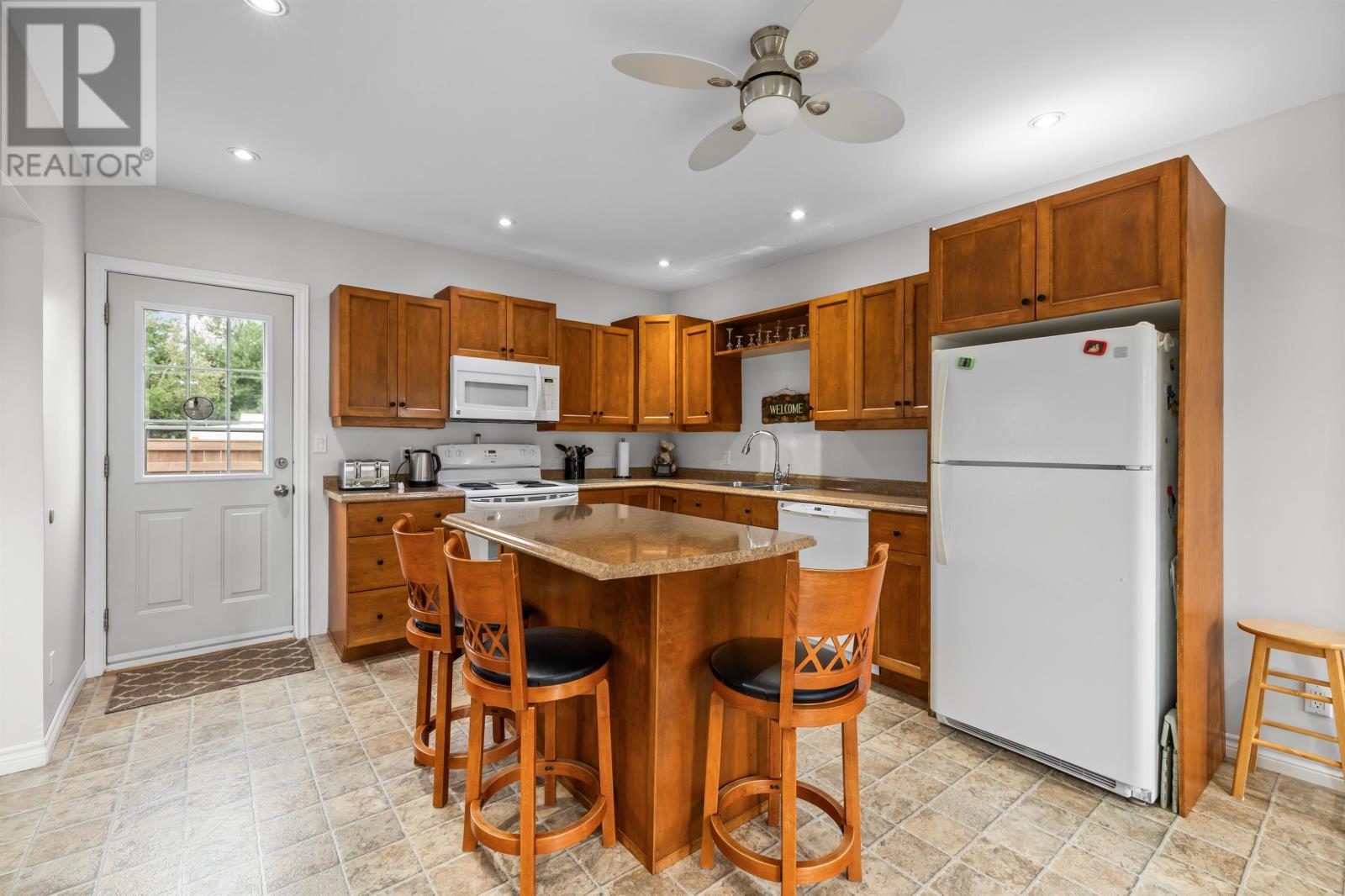 69 Bayview Drive, Summerside — photo 6