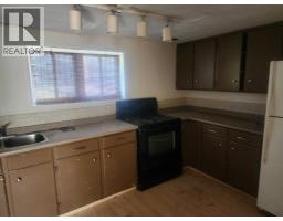 2408 23 Avenue Sw, Calgary, AB T2T0W2 Photo 9