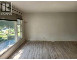 Primary Bedroom - 2408 23 Avenue Sw, Calgary, AB T2T0W2 Photo 6