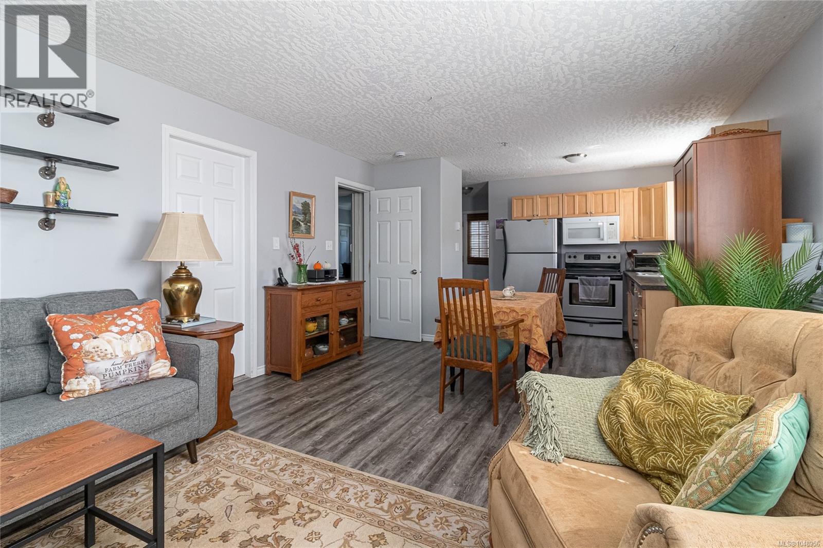 2486 Skedans Rd, Langford