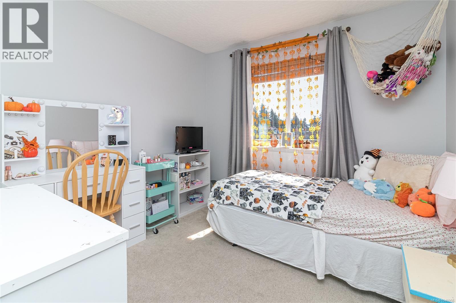 2486 Skedans Rd, Langford