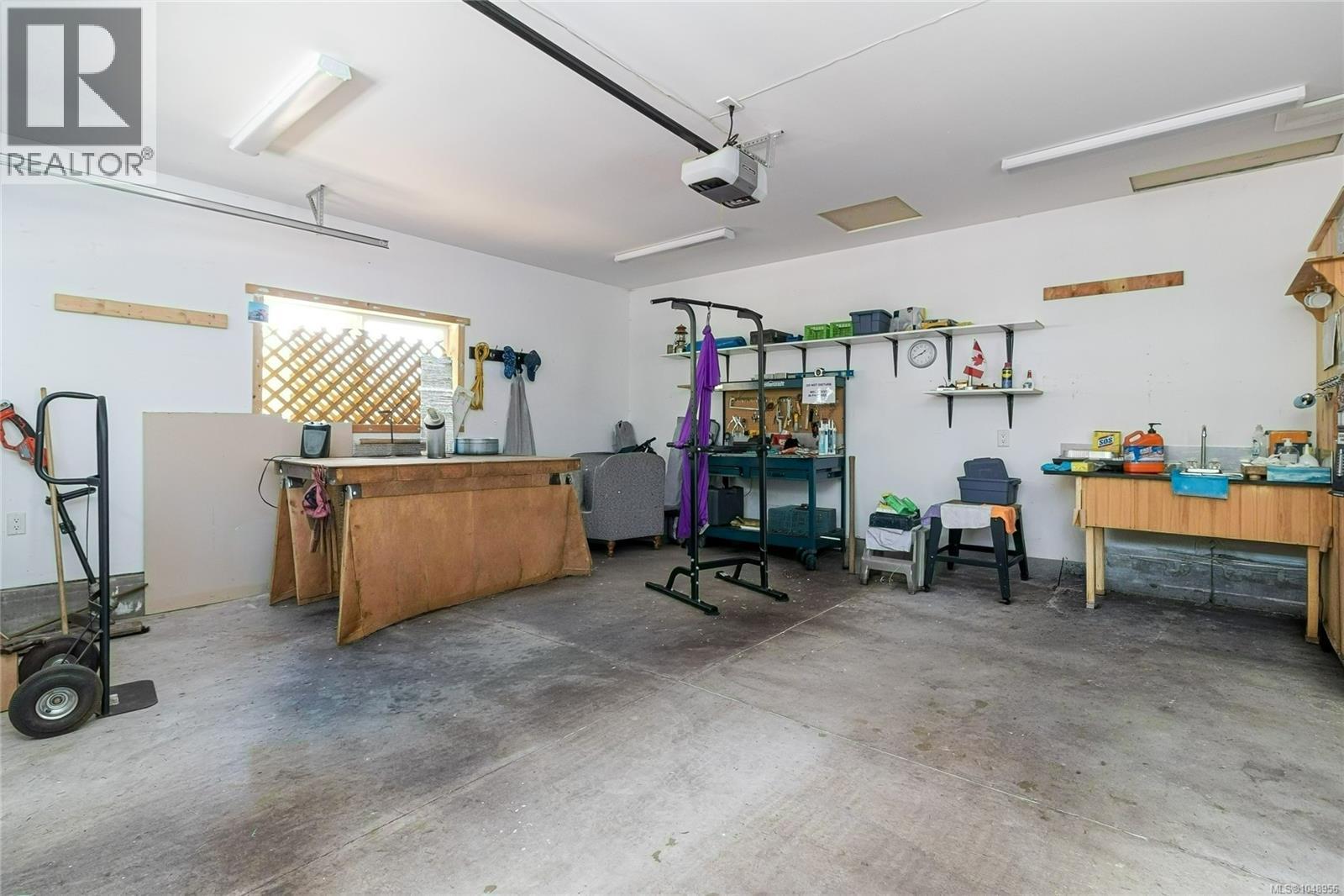 2486 Skedans Rd, Langford
