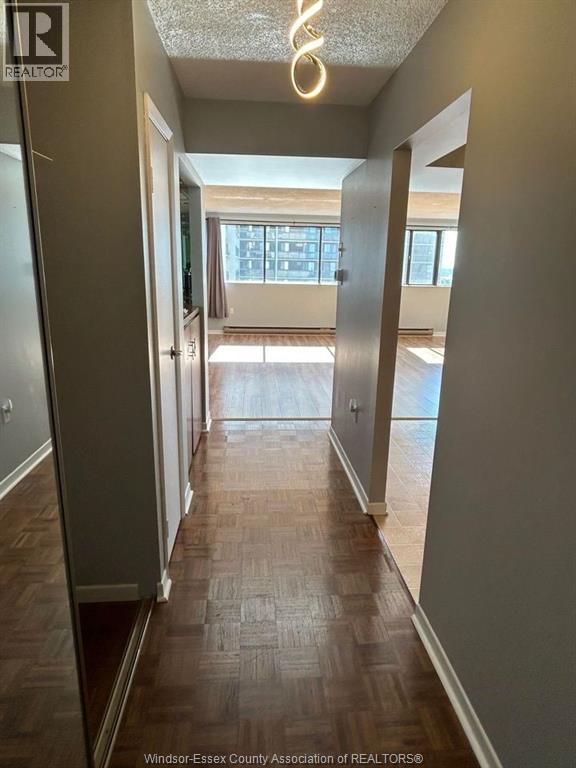 380 PELISSIER STREET Unit# 1805, Windsor — photo 2