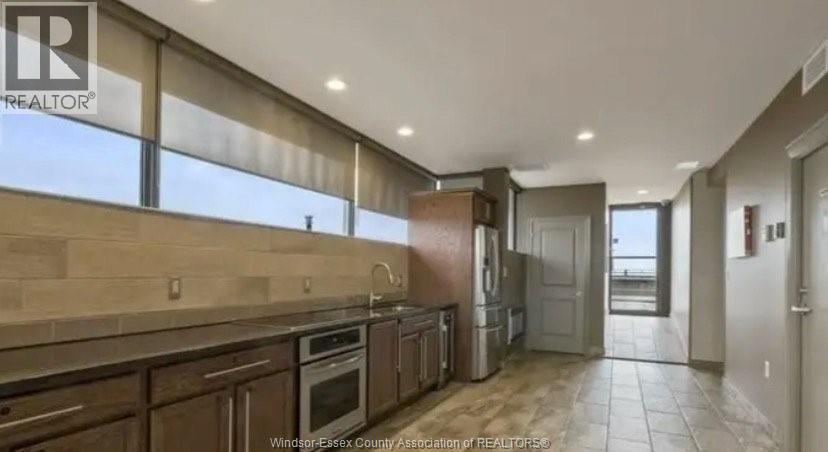 #1805 380 PELISSIER STREET - 14