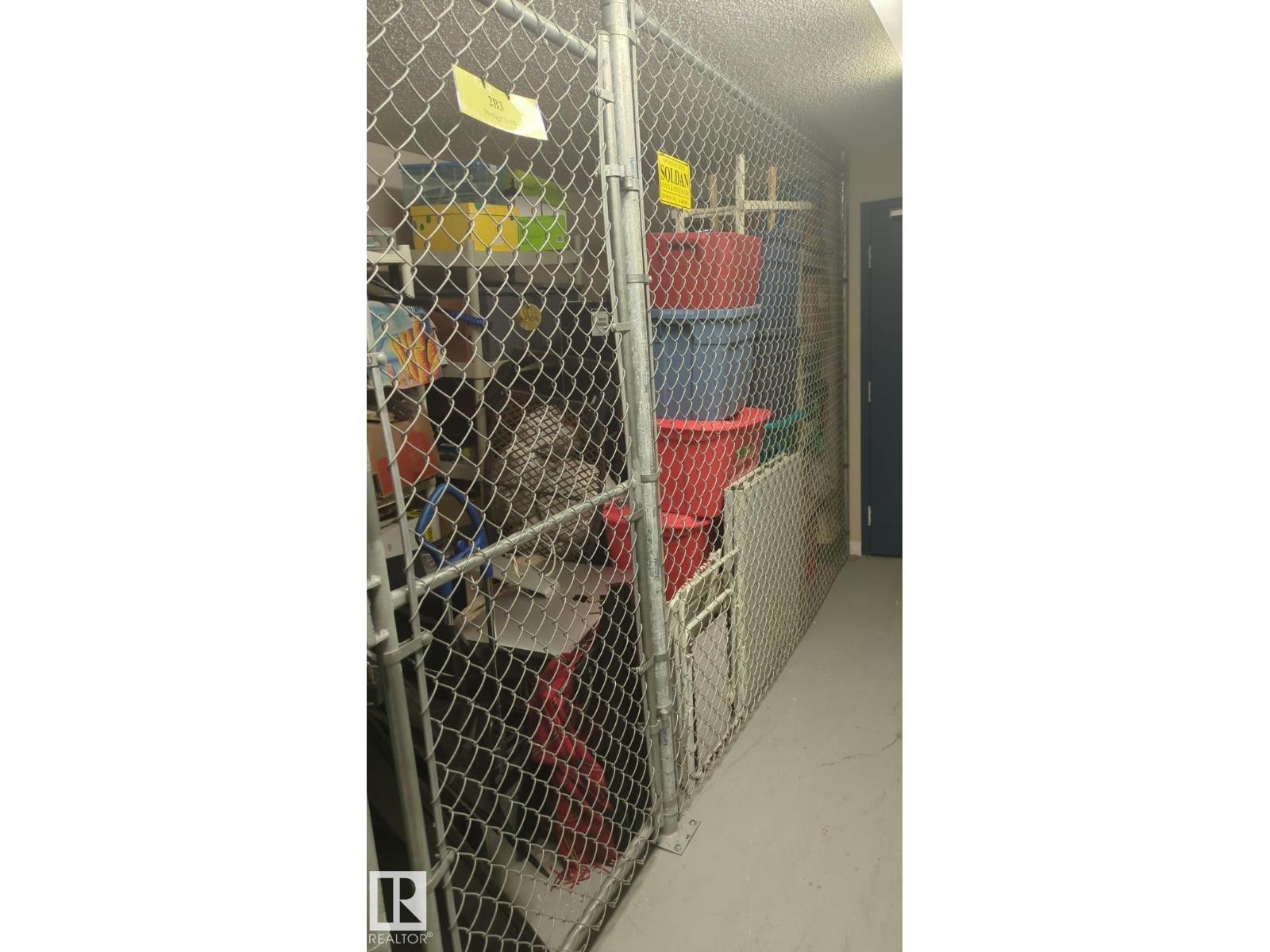 #118 2305 35A AV NW - Image 31