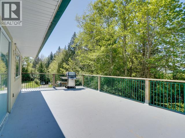 4070 HIGHWAY 101, Powell River