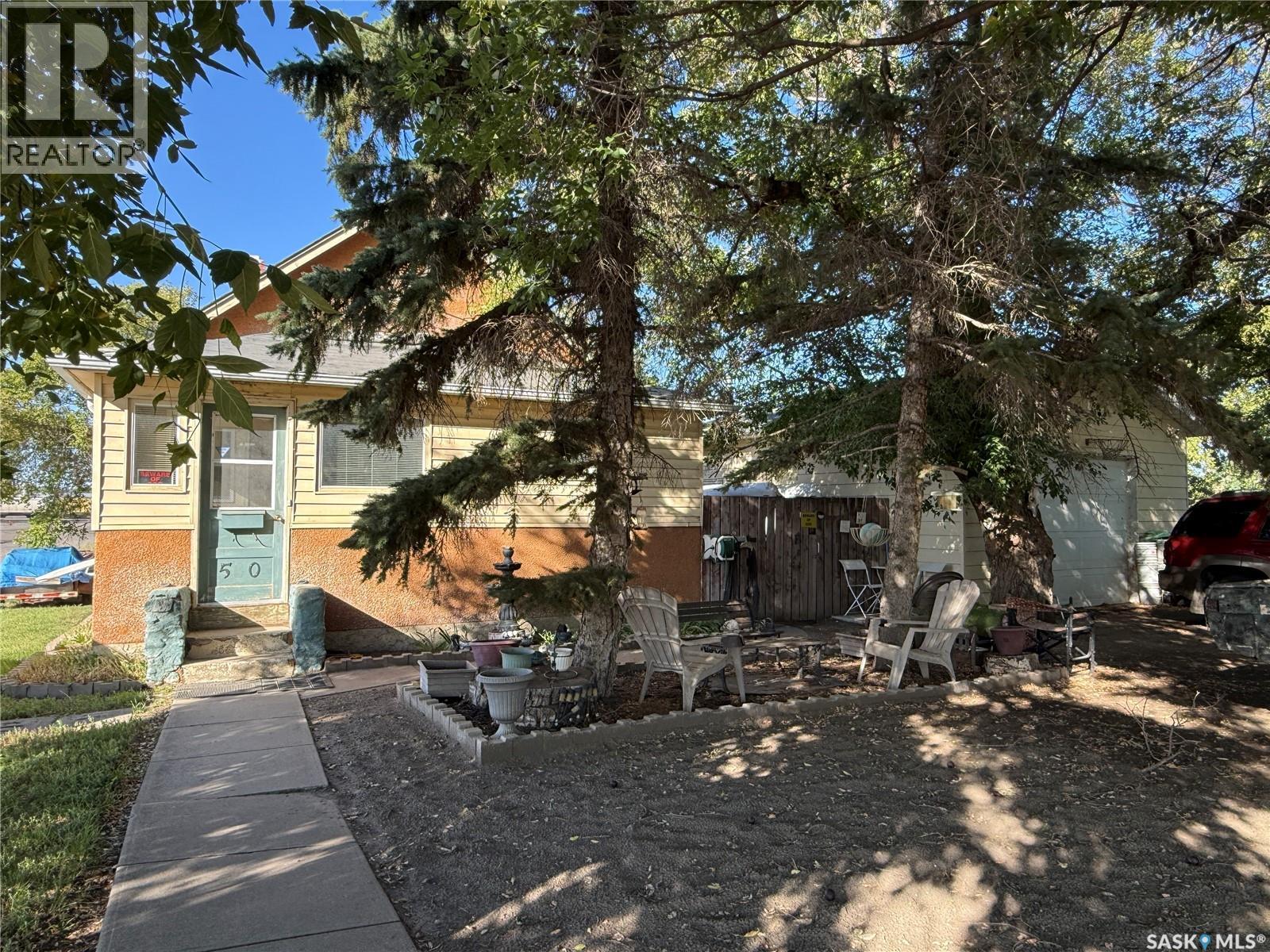 580 Maple STREET W, Moose Jaw — photo 5