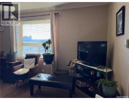 Laundry room - 580 Maple Street W, Moose Jaw, SK S6H4X1 Photo 10