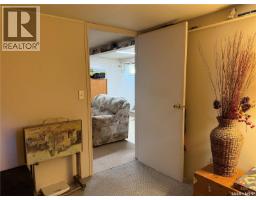 580 Maple Street W, Moose Jaw, SK S6H4X1 Photo 24