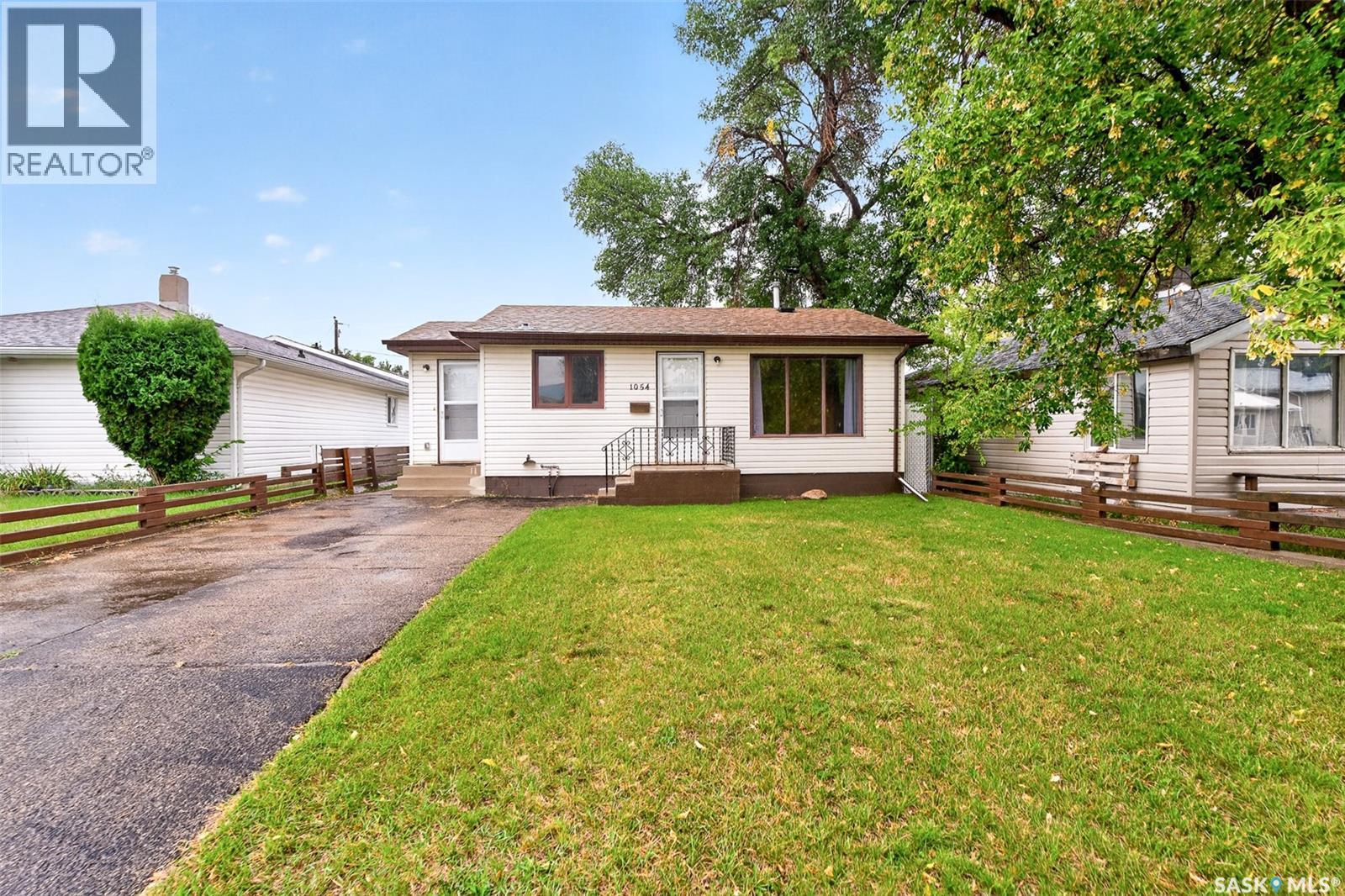 1054 Vaughan STREET W - Image 45