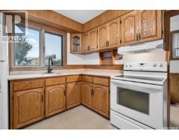 1054 Vaughan Street W, Moose Jaw, SK S6H5P2 Photo 11