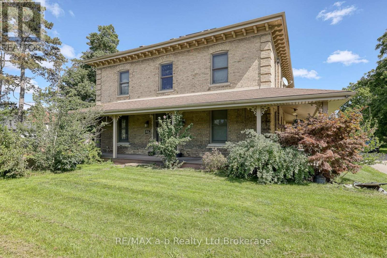 241 PITTOCK PARK ROAD, Woodstock (Woodstock - North) — photo 2